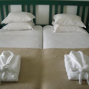 Kamer met een Queen Size Bed